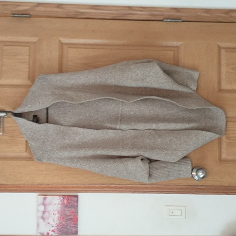 Khaki colored cacoon sweater